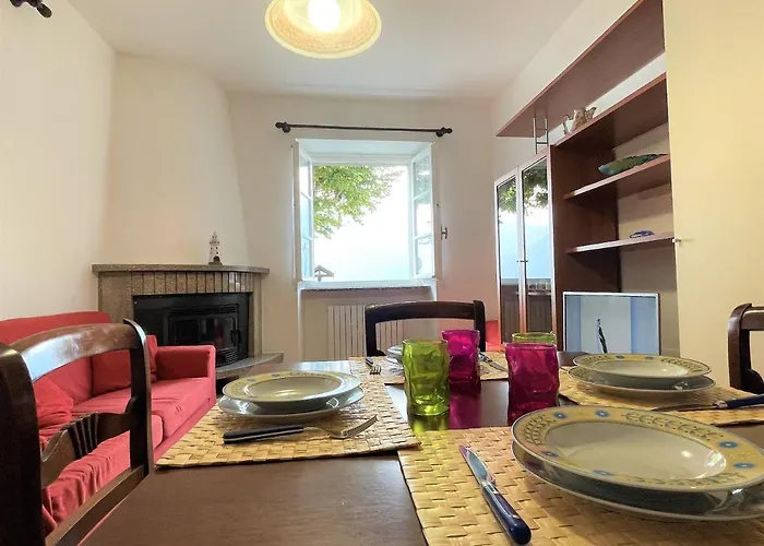 - Vista Charme - Affitti Brevi Italia Apartment Colico
